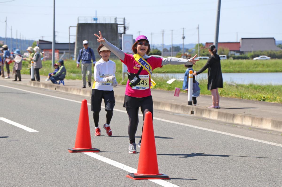 いわて奥州きらめきマラソン2018 フルマラソン5・37.5km給水/10km折り返し 2018/05/20