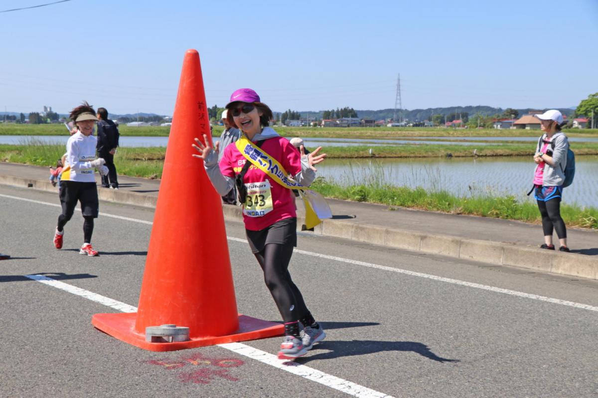 いわて奥州きらめきマラソン2018 フルマラソン5・37.5km給水/10km折り返し 2018/05/20