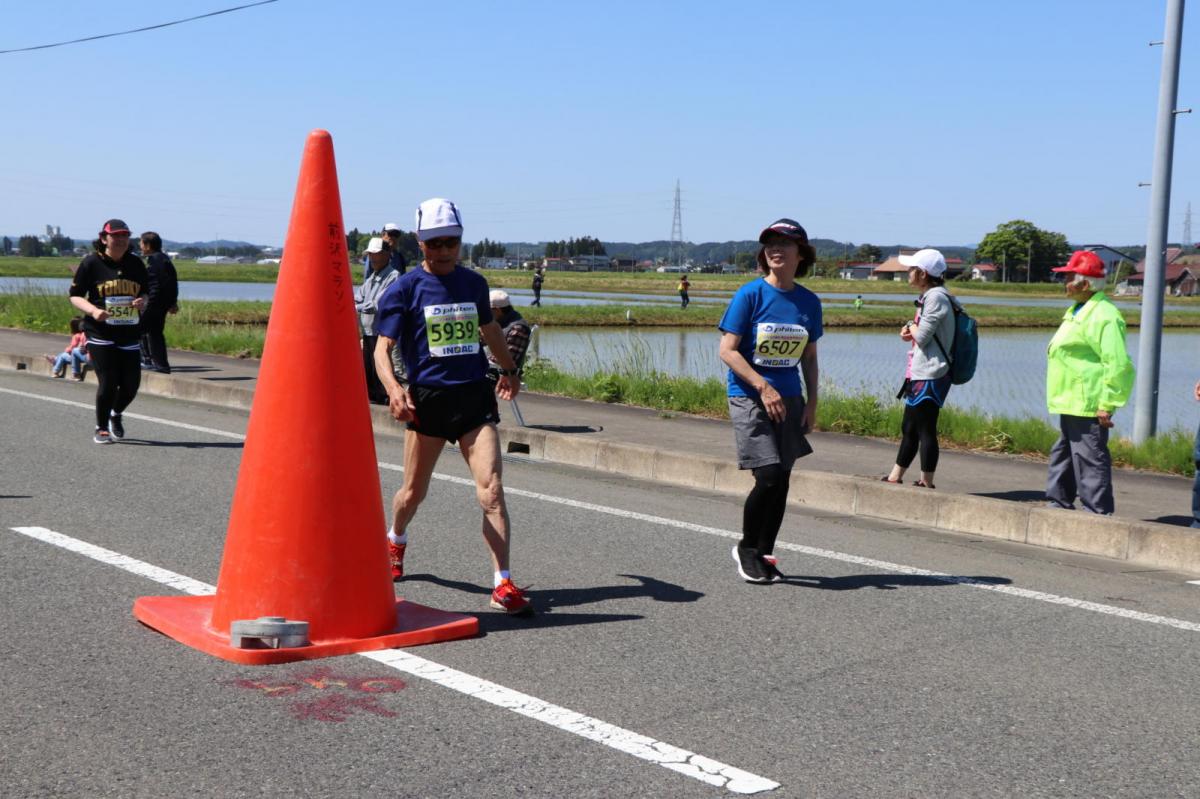 いわて奥州きらめきマラソン2018 フルマラソン5・37.5km給水/10km折り返し 2018/05/20