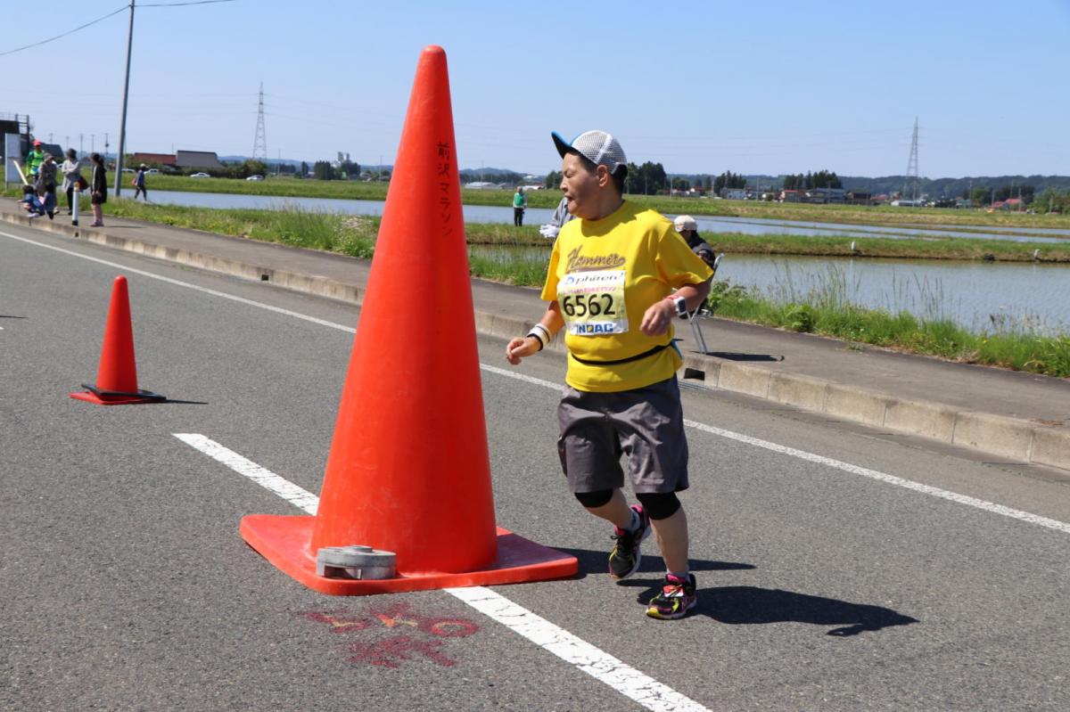 いわて奥州きらめきマラソン2018 フルマラソン5・37.5km給水/10km折り返し 2018/05/20