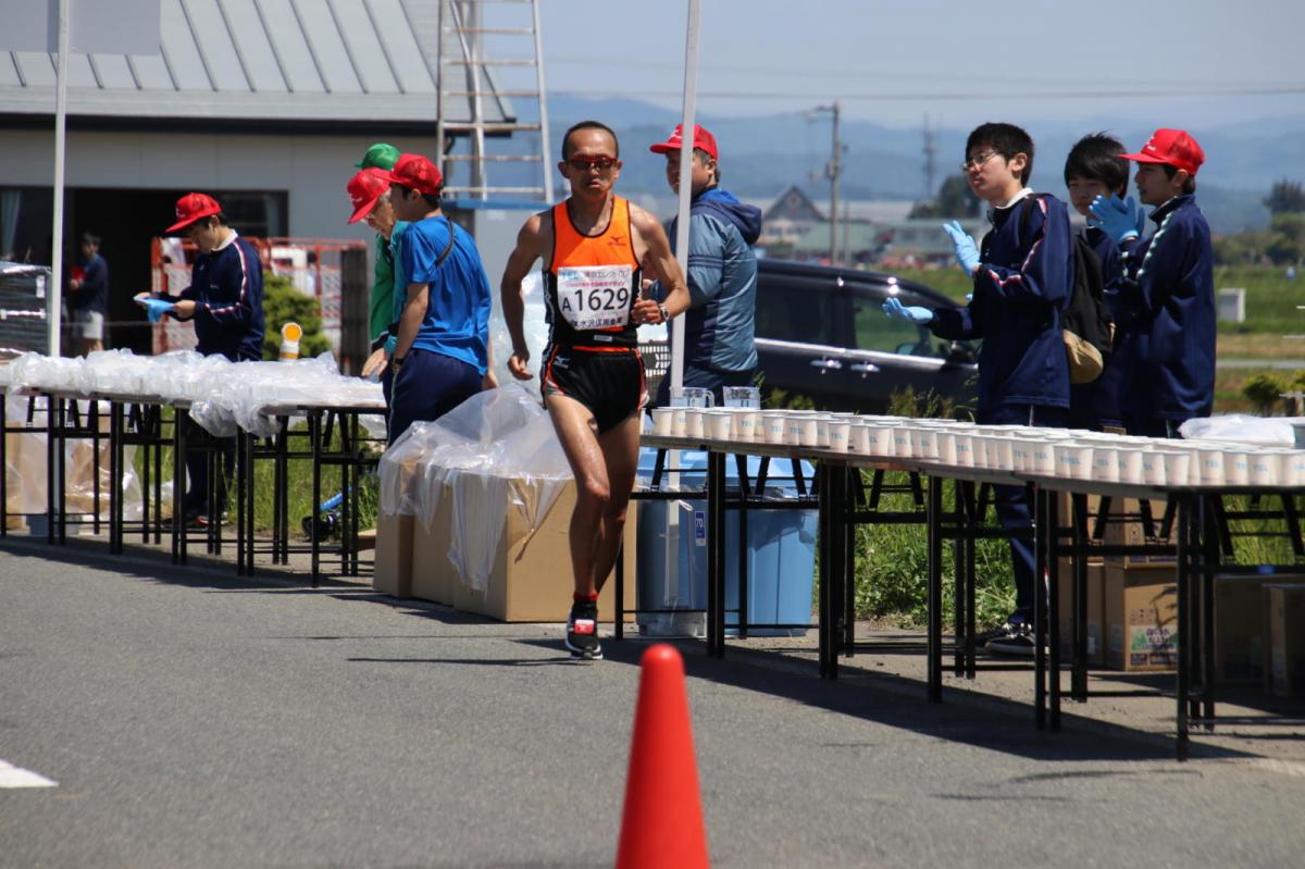 いわて奥州きらめきマラソン2018 フルマラソン5・37.5km給水/10km折り返し 2018/05/20