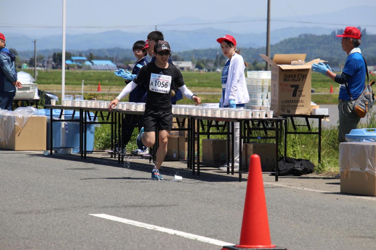 いわて奥州きらめきマラソン2018 フルマラソン5・37.5km給水/10km折り返し 2018/05/20