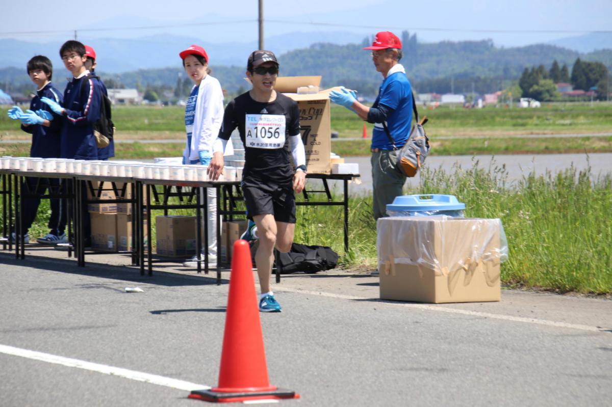 いわて奥州きらめきマラソン2018 フルマラソン5・37.5km給水/10km折り返し 2018/05/20