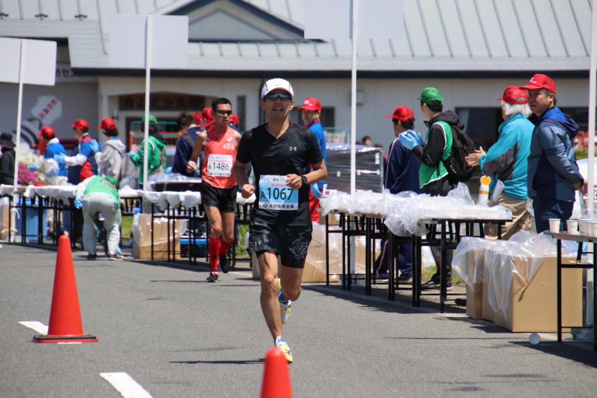 いわて奥州きらめきマラソン2018 フルマラソン5・37.5km給水/10km折り返し 2018/05/20
