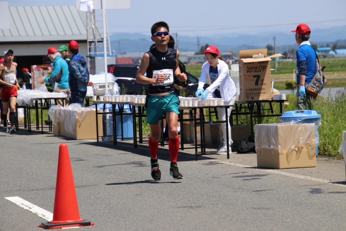 いわて奥州きらめきマラソン2018 フルマラソン5・37.5km給水/10km折り返し 2018/05/20