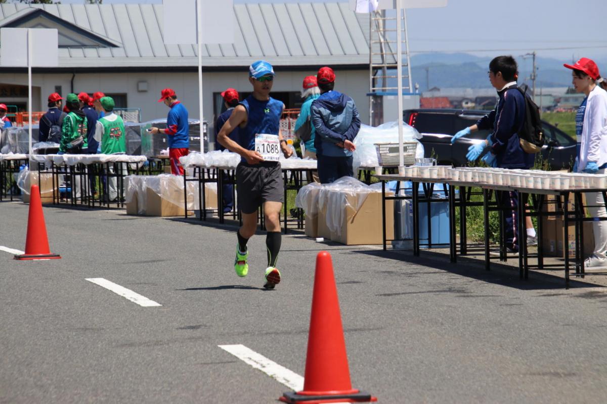 いわて奥州きらめきマラソン2018 フルマラソン5・37.5km給水/10km折り返し 2018/05/20