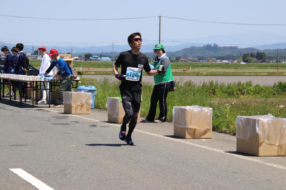 いわて奥州きらめきマラソン2018 フルマラソン5・37.5km給水/10km折り返し 2018/05/20