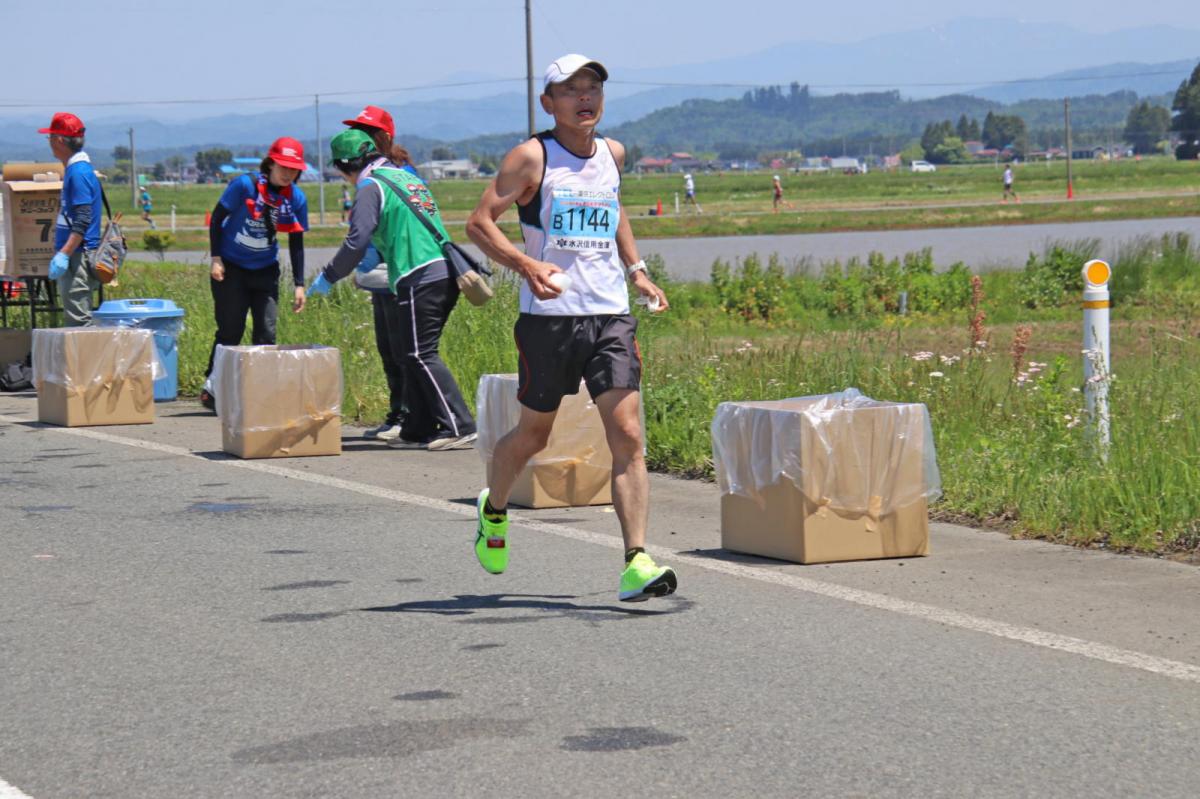 いわて奥州きらめきマラソン2018 フルマラソン5・37.5km給水/10km折り返し 2018/05/20