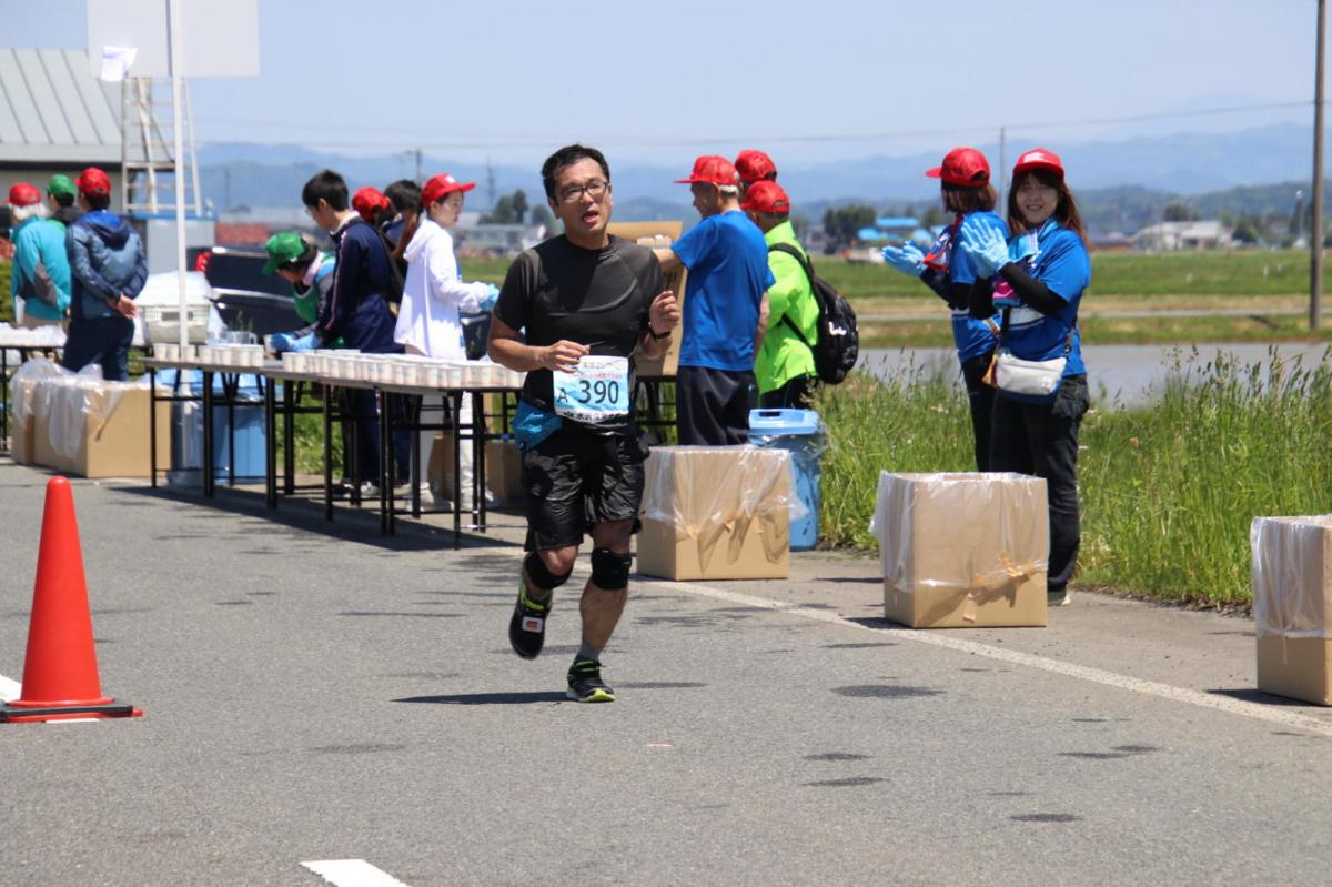 いわて奥州きらめきマラソン2018 フルマラソン5・37.5km給水/10km折り返し 2018/05/20
