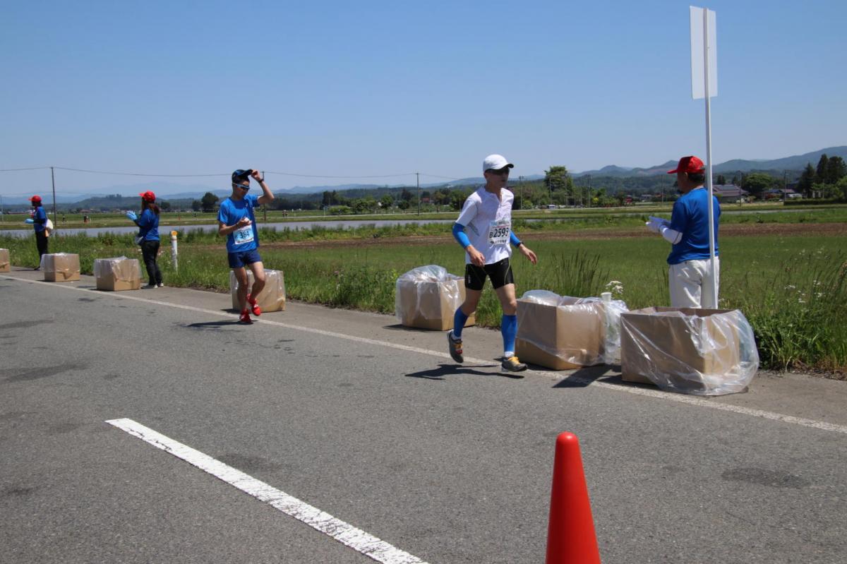 いわて奥州きらめきマラソン2018 フルマラソン5・37.5km給水/10km折り返し 2018/05/20