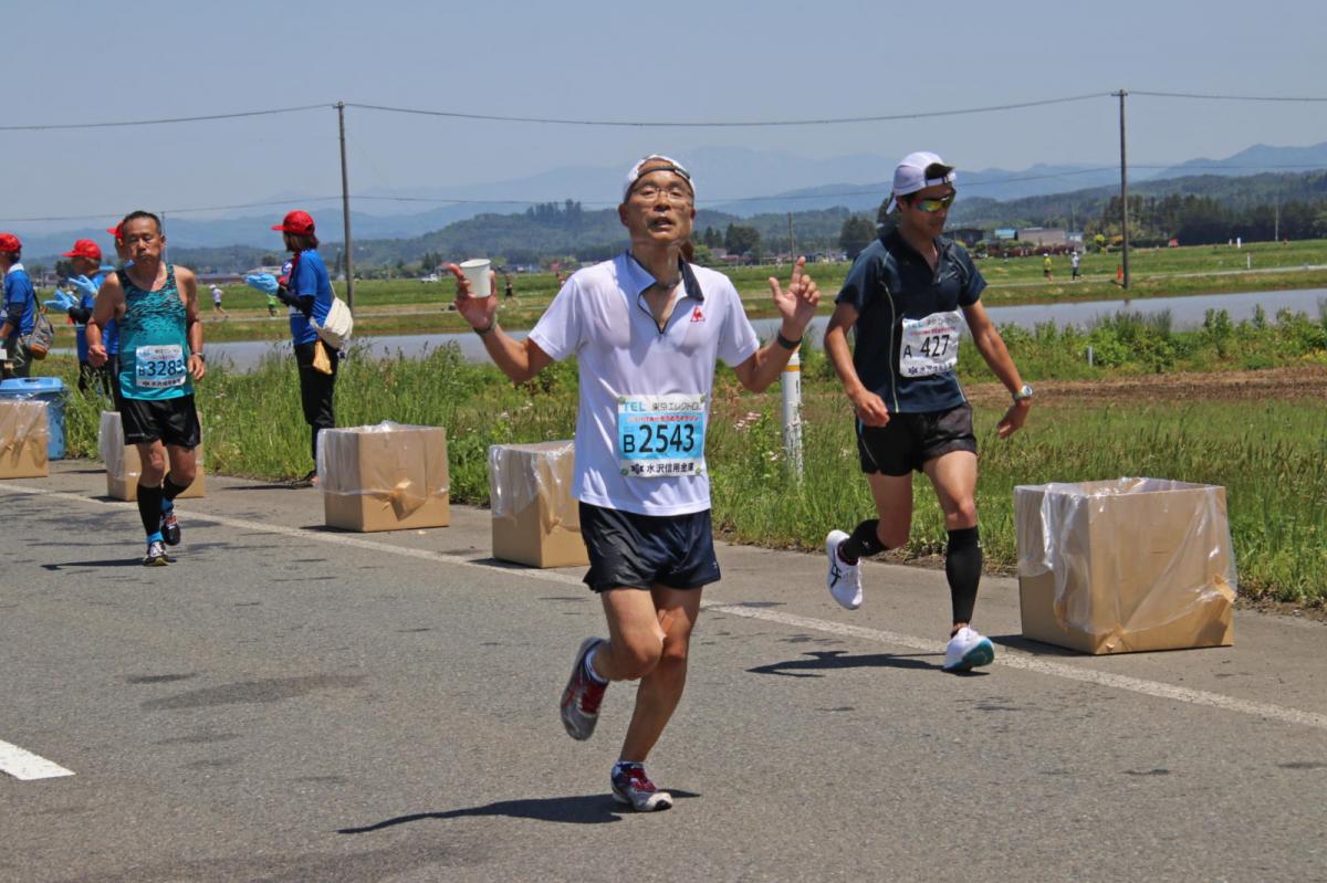 いわて奥州きらめきマラソン2018 フルマラソン5・37.5km給水/10km折り返し 2018/05/20