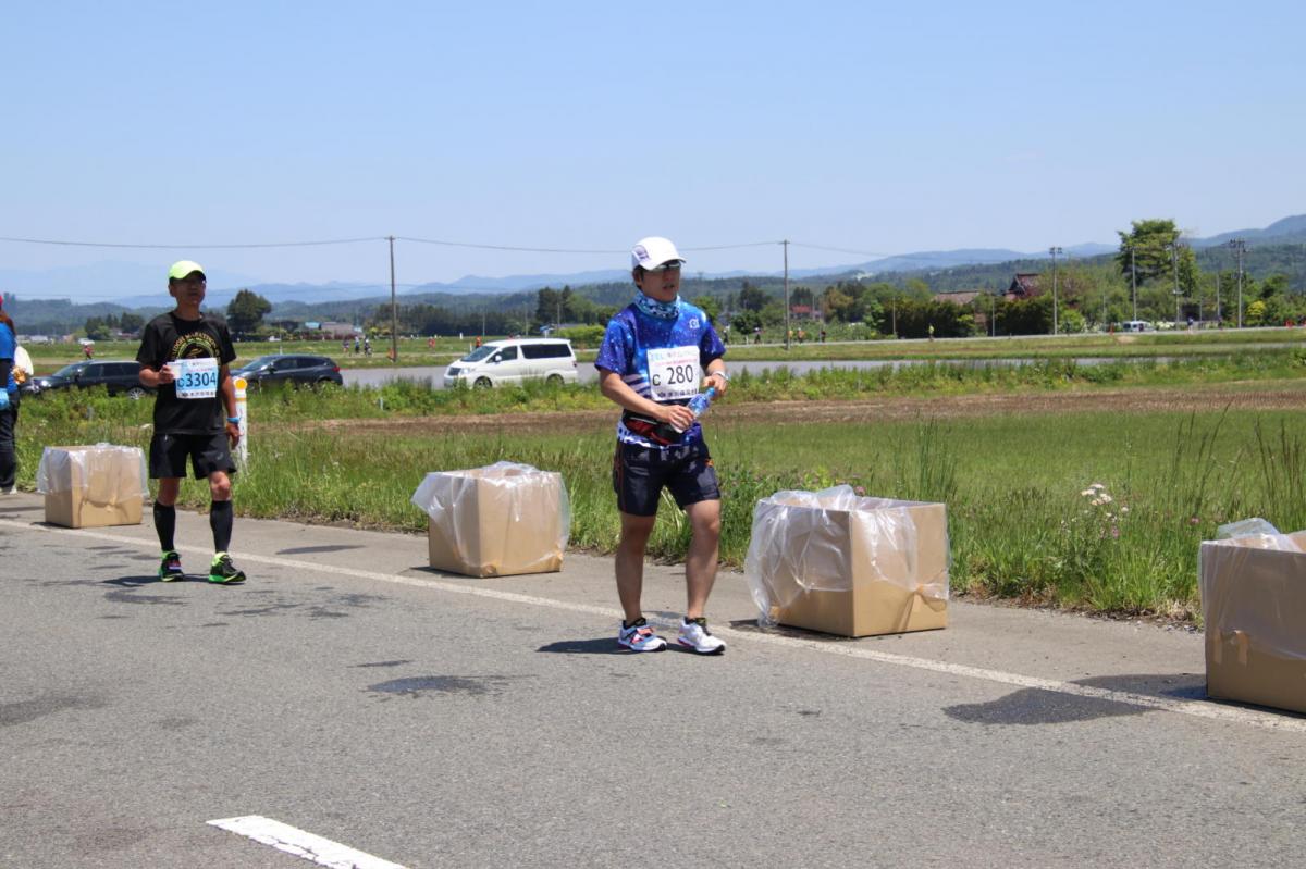 いわて奥州きらめきマラソン2018 フルマラソン5・37.5km給水/10km折り返し 2018/05/20