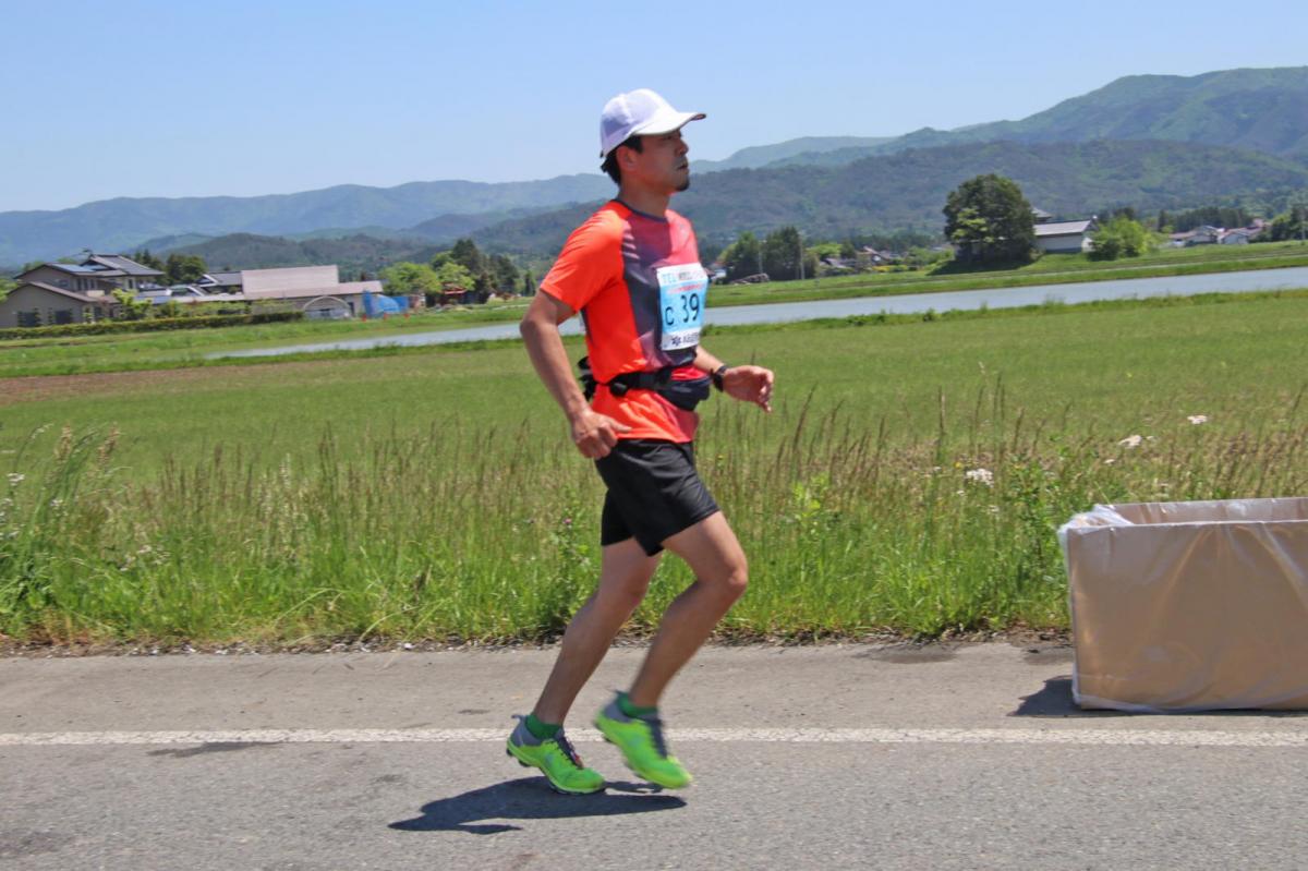 いわて奥州きらめきマラソン2018 フルマラソン5・37.5km給水/10km折り返し 2018/05/20