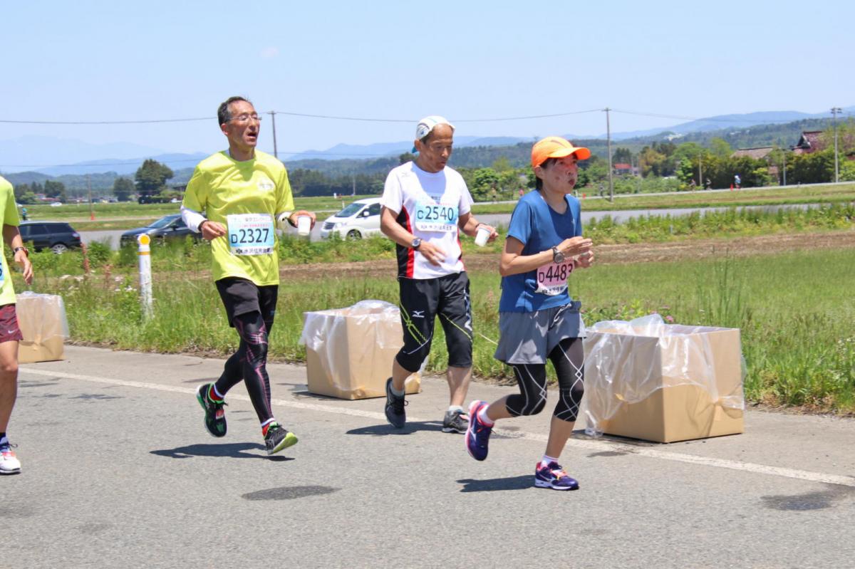 いわて奥州きらめきマラソン2018 フルマラソン5・37.5km給水/10km折り返し 2018/05/20