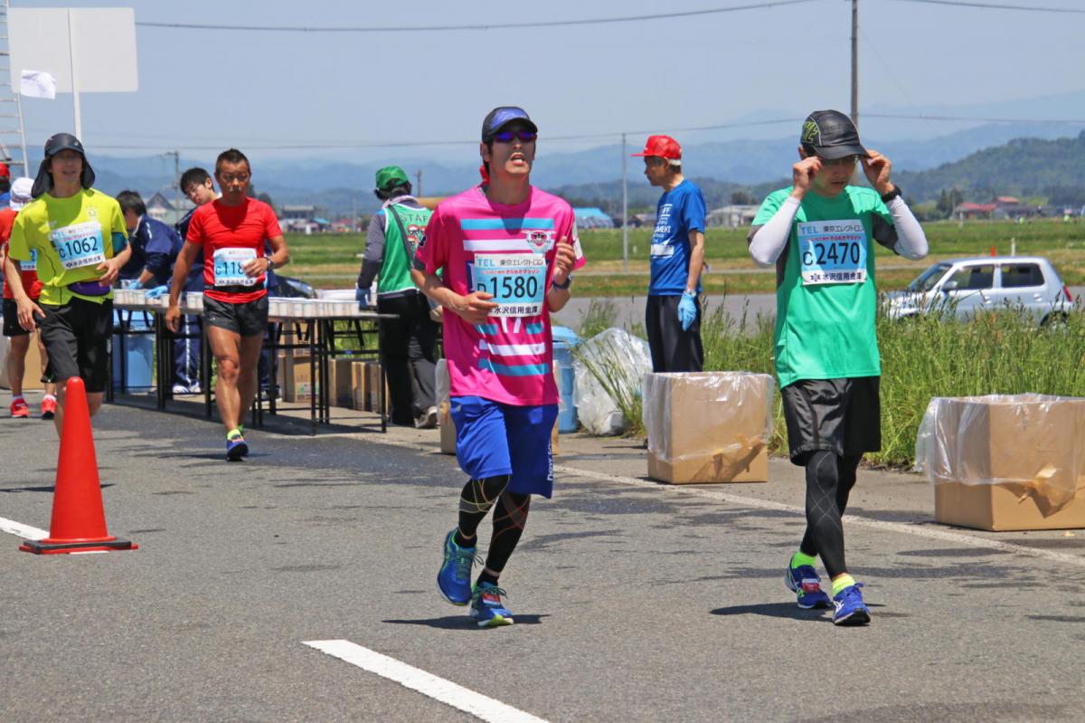 いわて奥州きらめきマラソン2018 フルマラソン5・37.5km給水/10km折り返し 2018/05/20