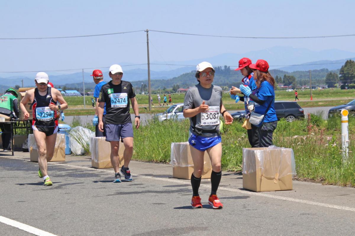 いわて奥州きらめきマラソン2018 フルマラソン5・37.5km給水/10km折り返し 2018/05/20