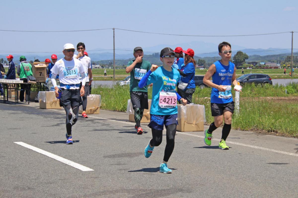 いわて奥州きらめきマラソン2018 フルマラソン5・37.5km給水/10km折り返し 2018/05/20