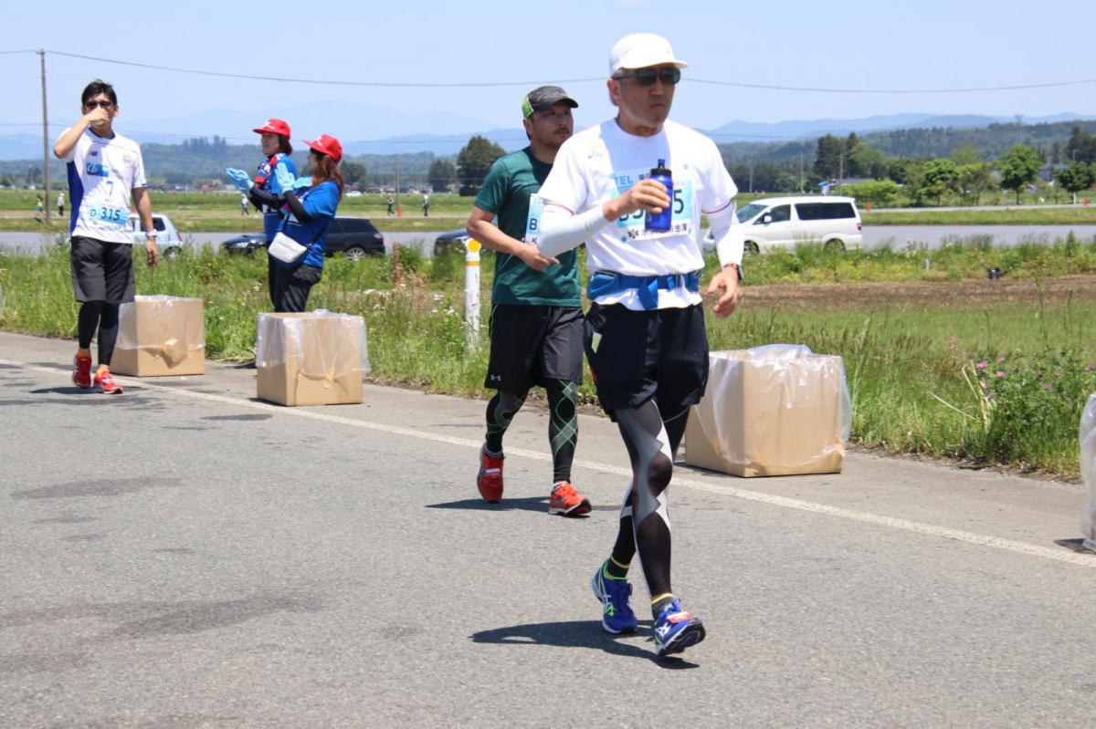 いわて奥州きらめきマラソン2018 フルマラソン5・37.5km給水/10km折り返し 2018/05/20