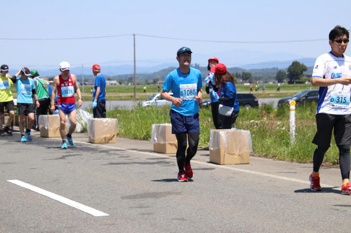 いわて奥州きらめきマラソン2018 フルマラソン5・37.5km給水/10km折り返し 2018/05/20