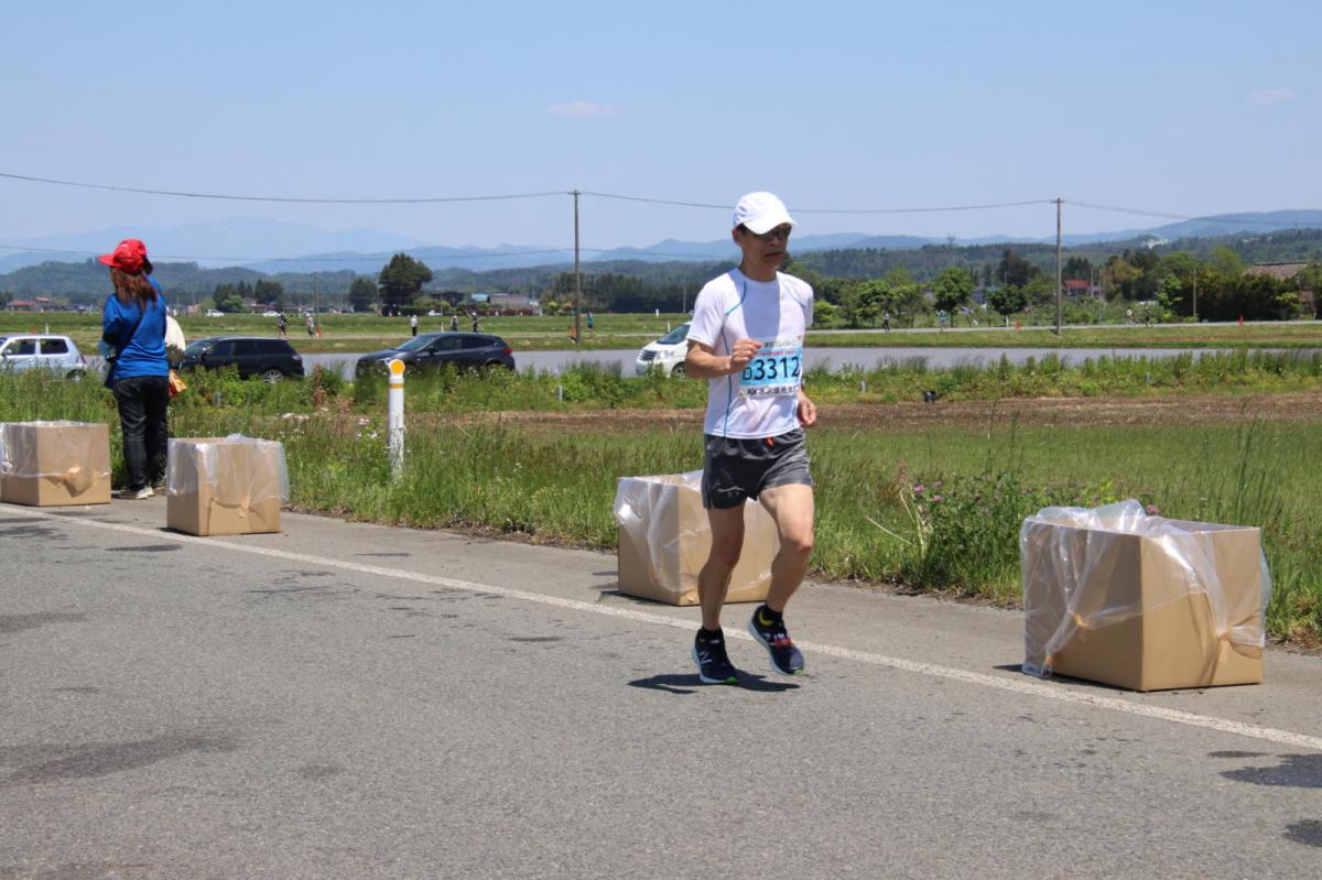 いわて奥州きらめきマラソン2018 フルマラソン5・37.5km給水/10km折り返し 2018/05/20