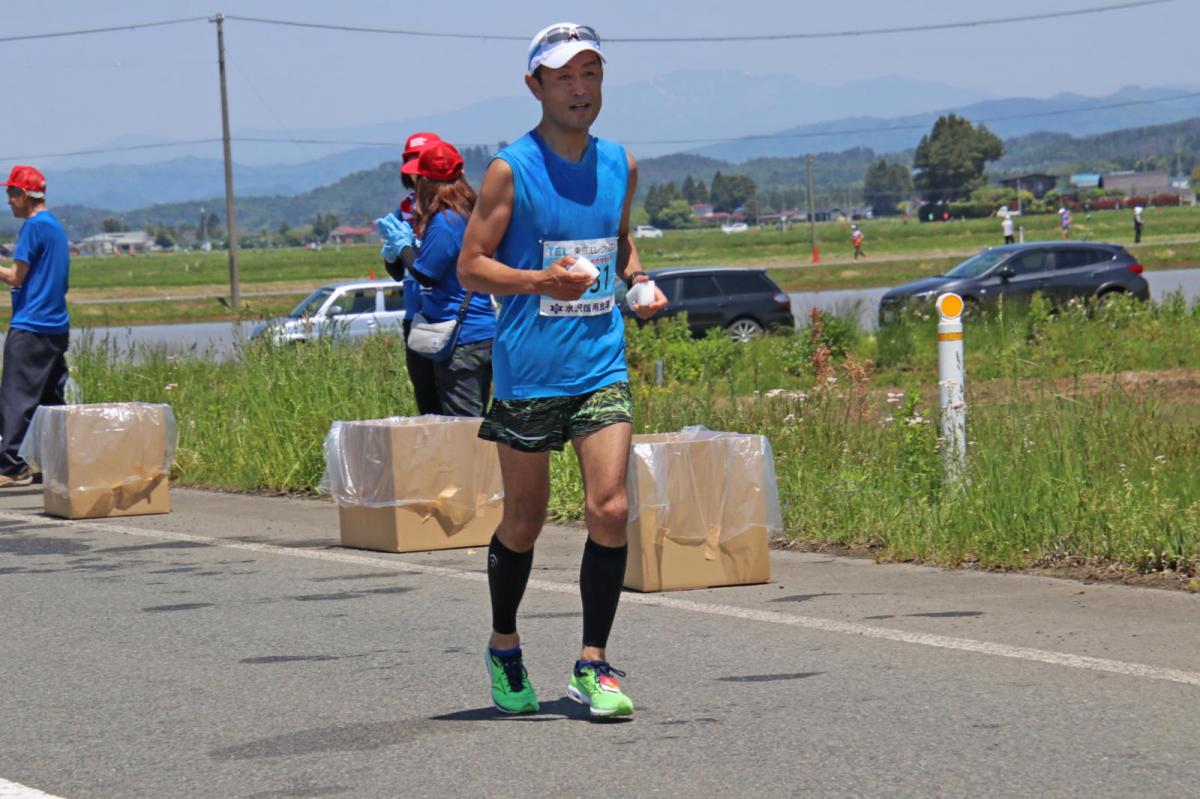 いわて奥州きらめきマラソン2018 フルマラソン5・37.5km給水/10km折り返し 2018/05/20
