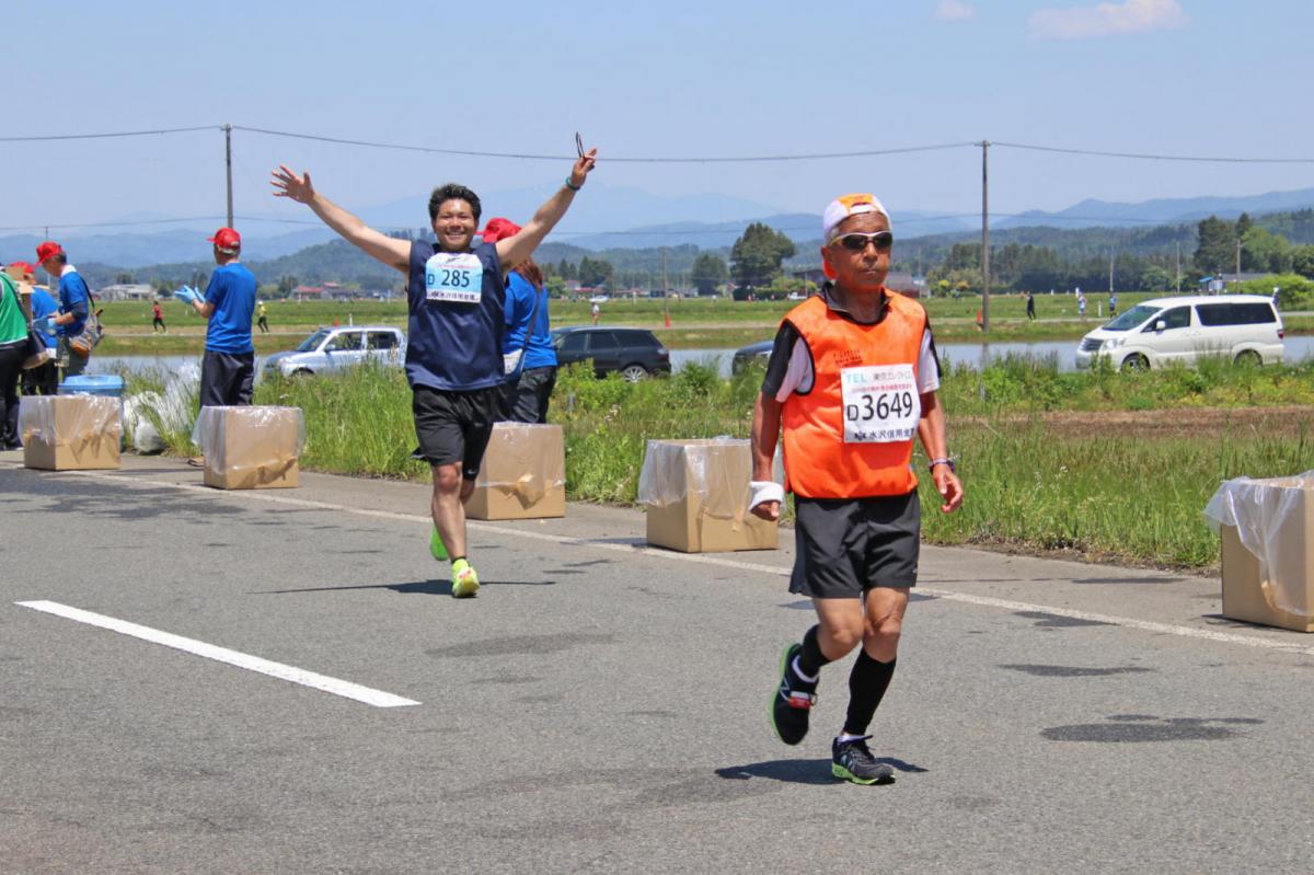 いわて奥州きらめきマラソン2018 フルマラソン5・37.5km給水/10km折り返し 2018/05/20