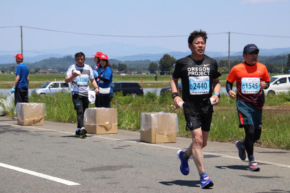 いわて奥州きらめきマラソン2018 フルマラソン5・37.5km給水/10km折り返し 2018/05/20