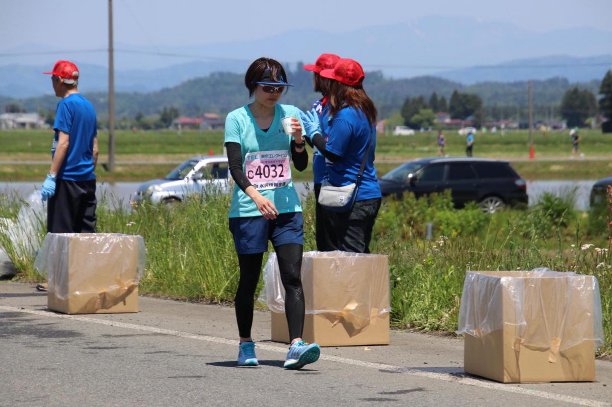 いわて奥州きらめきマラソン2018 フルマラソン5・37.5km給水/10km折り返し 2018/05/20