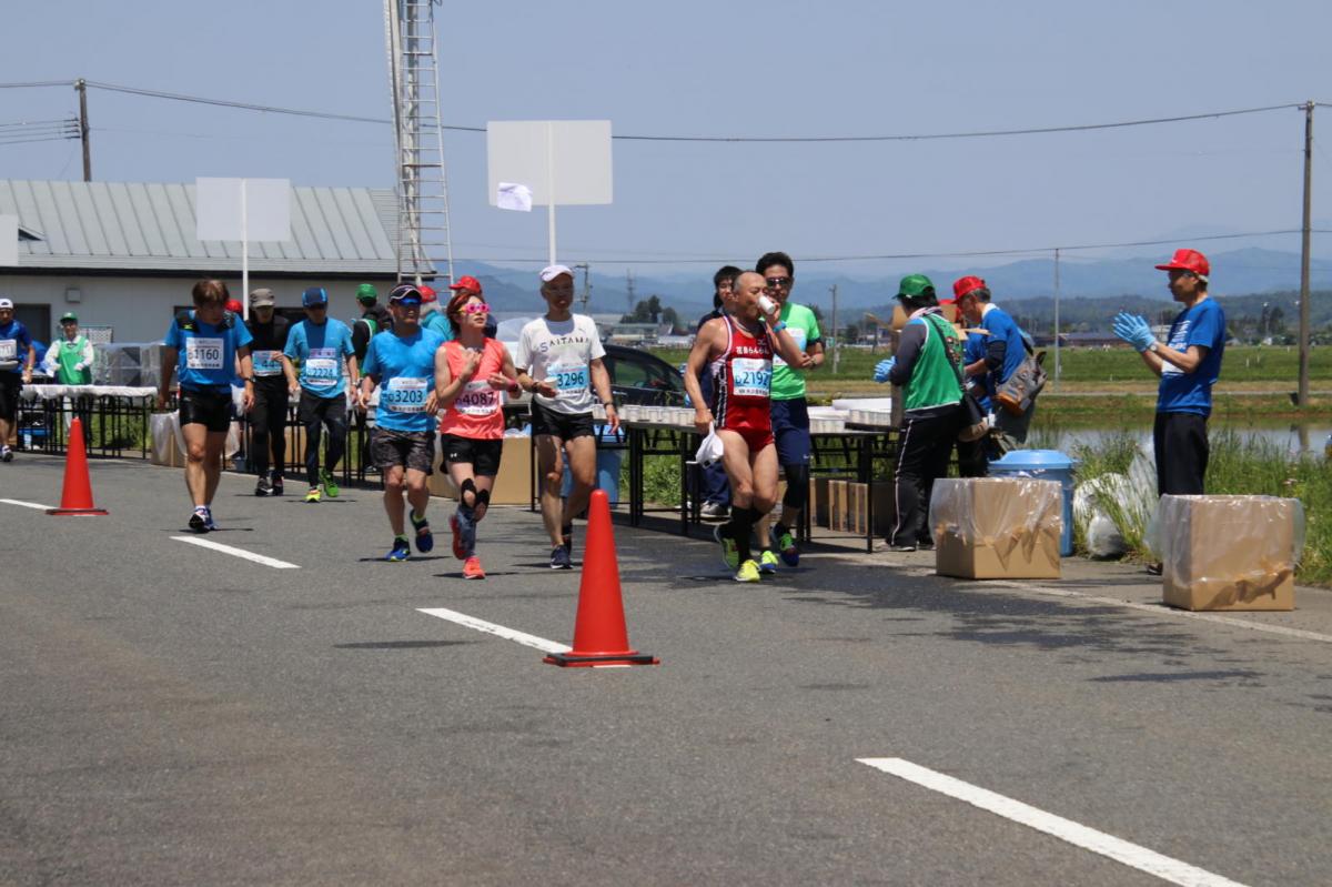 いわて奥州きらめきマラソン2018 フルマラソン5・37.5km給水/10km折り返し 2018/05/20