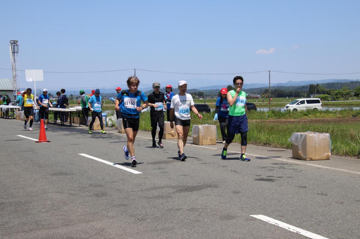 いわて奥州きらめきマラソン2018 フルマラソン5・37.5km給水/10km折り返し 2018/05/20