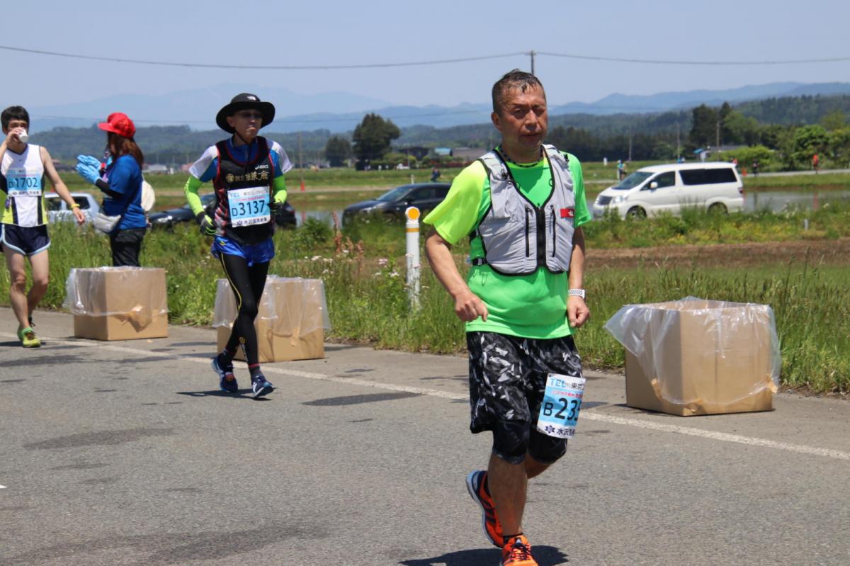 いわて奥州きらめきマラソン2018 フルマラソン5・37.5km給水/10km折り返し 2018/05/20
