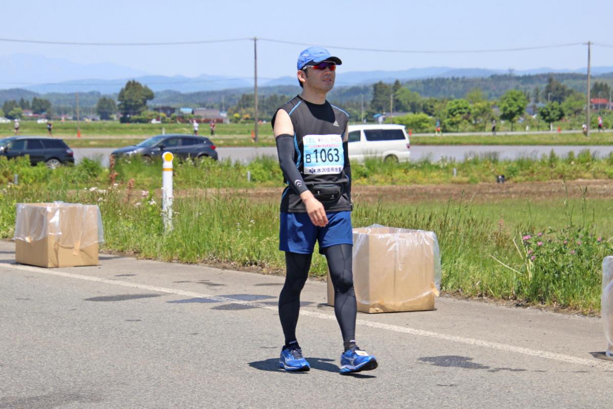 いわて奥州きらめきマラソン2018 フルマラソン5・37.5km給水/10km折り返し 2018/05/20