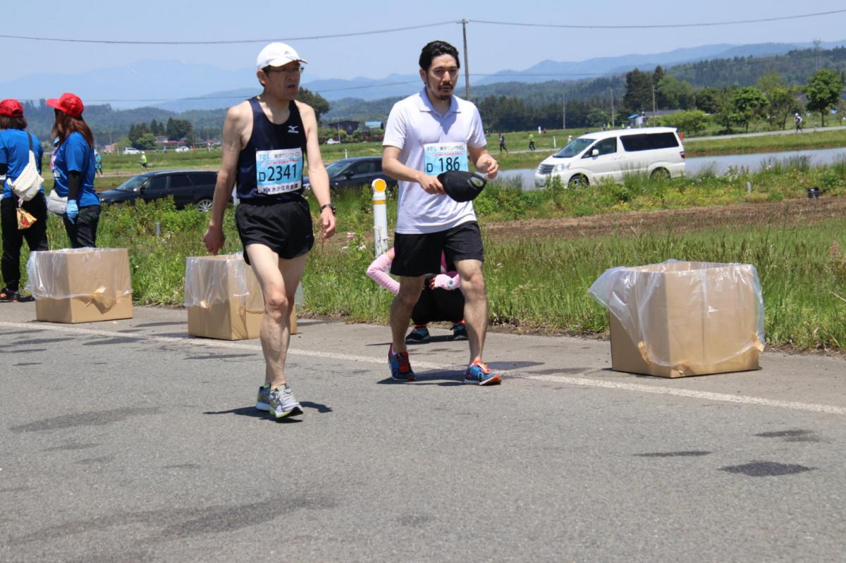 いわて奥州きらめきマラソン2018 フルマラソン5・37.5km給水/10km折り返し 2018/05/20