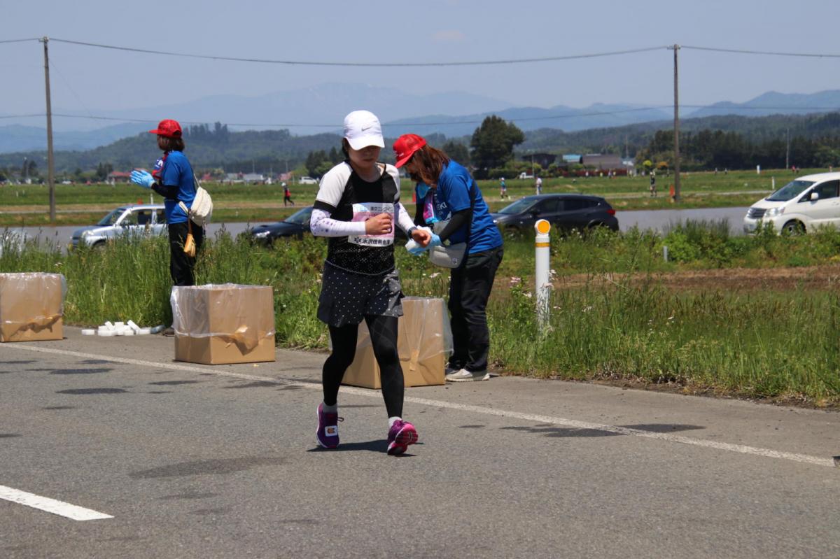 いわて奥州きらめきマラソン2018 フルマラソン5・37.5km給水/10km折り返し 2018/05/20
