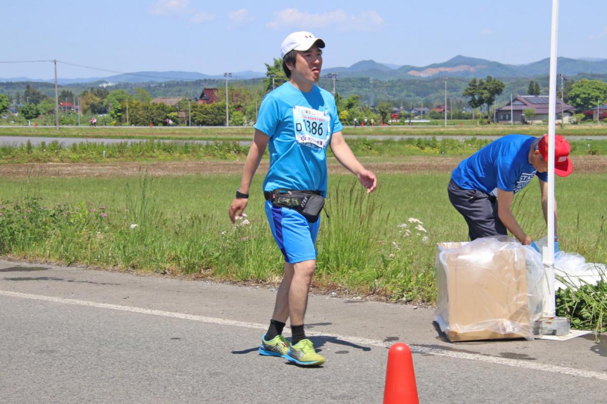 いわて奥州きらめきマラソン2018 フルマラソン5・37.5km給水/10km折り返し 2018/05/20