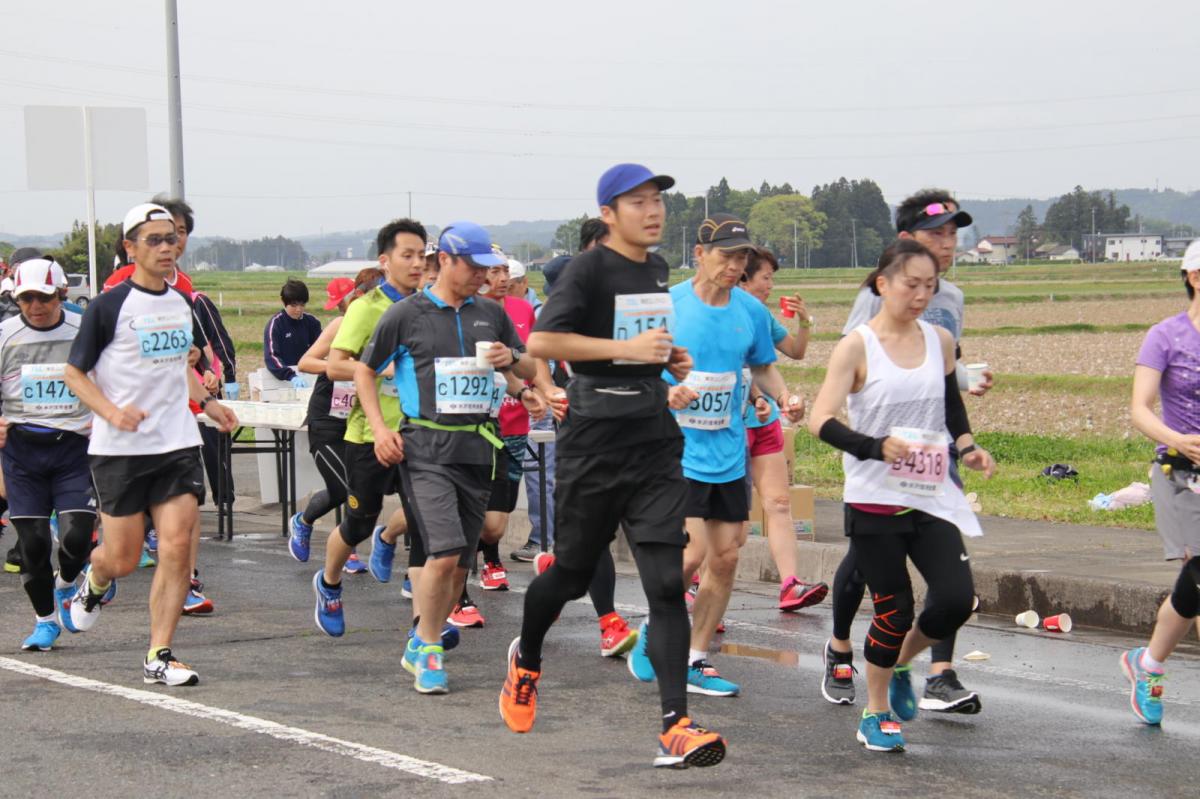 いわて奥州きらめきマラソン2019その3 給水(2)(15)・10km折返し編 2019/05/19
