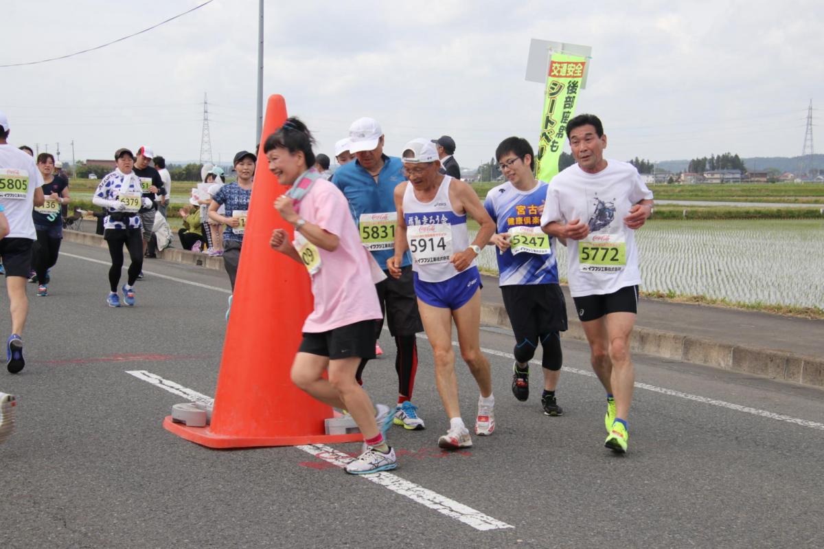 いわて奥州きらめきマラソン2019その3 給水(2)(15)・10km折返し編 2019/05/19