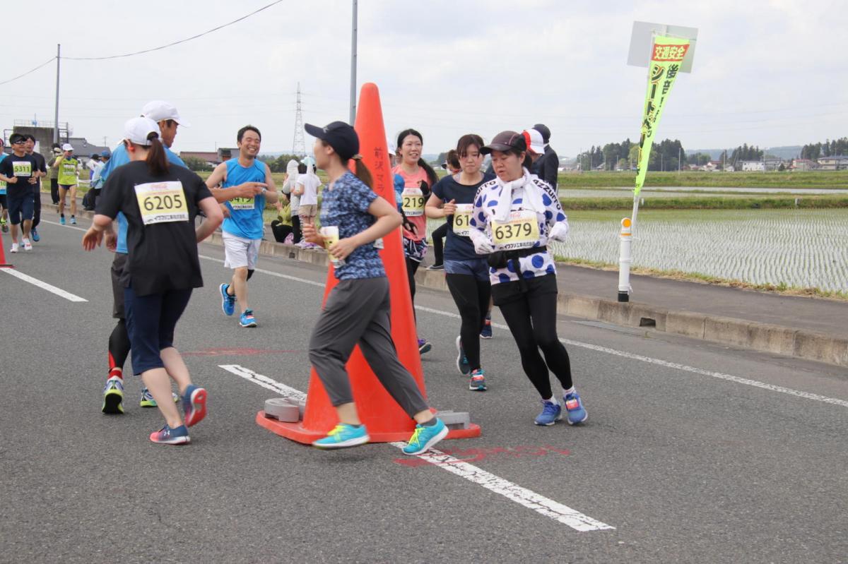 いわて奥州きらめきマラソン2019その3 給水(2)(15)・10km折返し編 2019/05/19