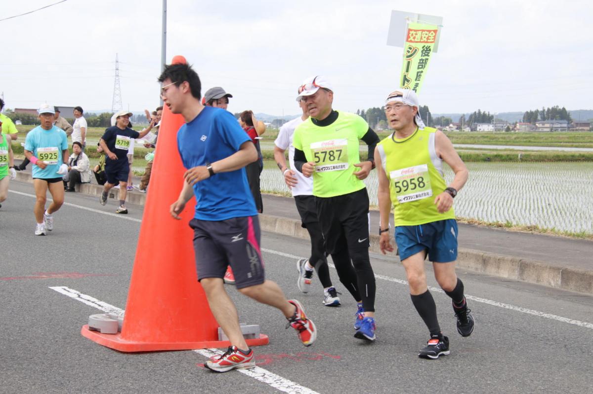 いわて奥州きらめきマラソン2019その3 給水(2)(15)・10km折返し編 2019/05/19