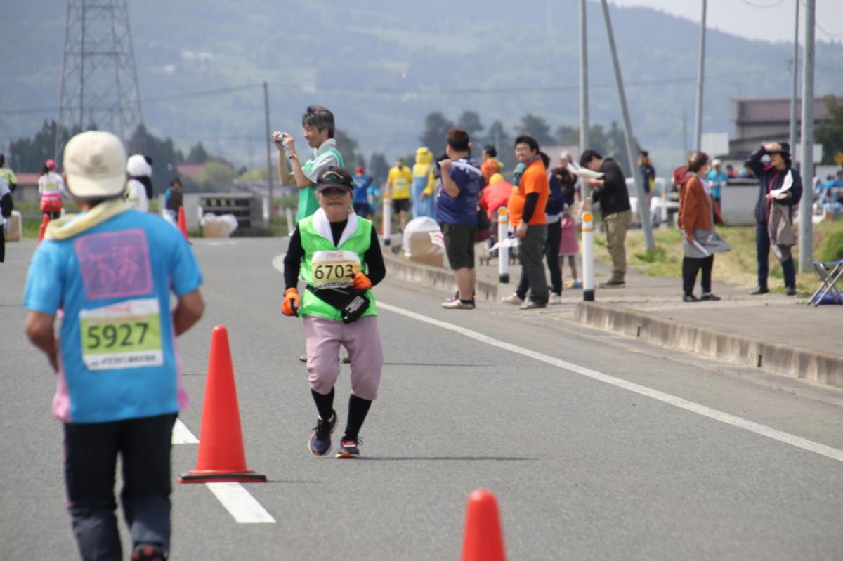 いわて奥州きらめきマラソン2019その3 給水(2)(15)・10km折返し編 2019/05/19